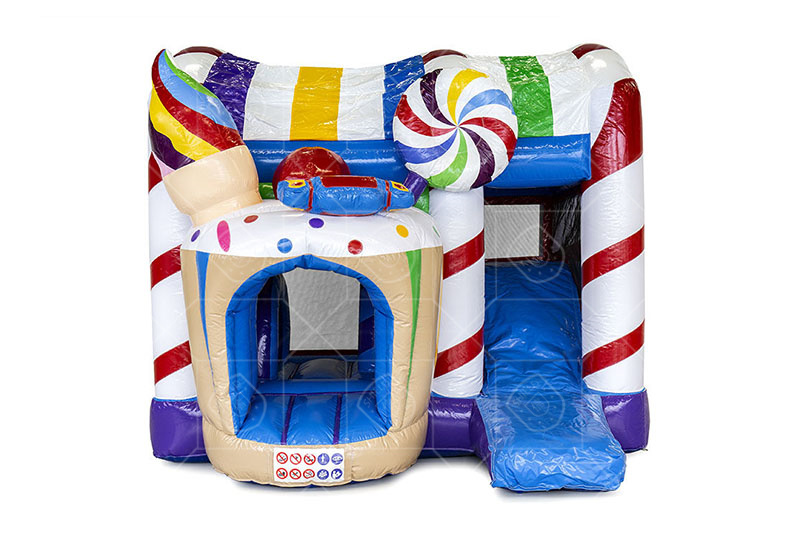 SC100 Multiplay L Candyland Bouncy Castle